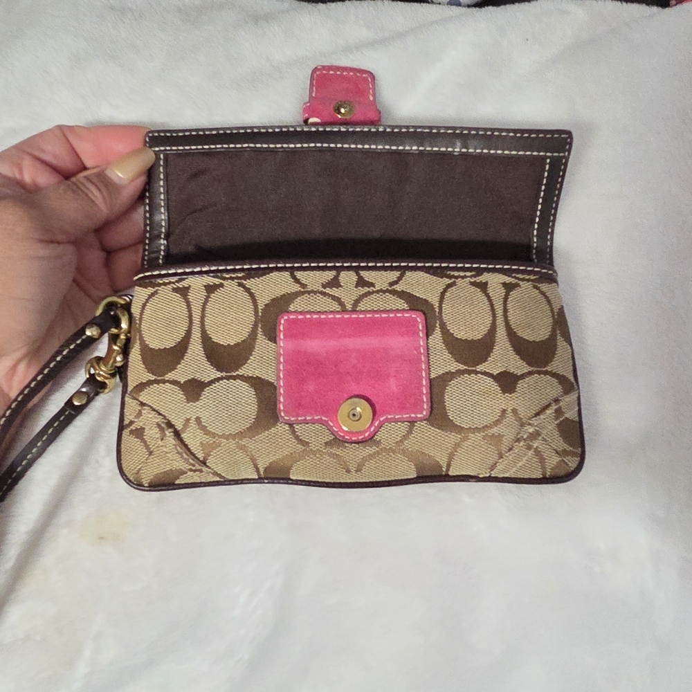Coach Clutch, purple And Brown. - Picture 6 of 10